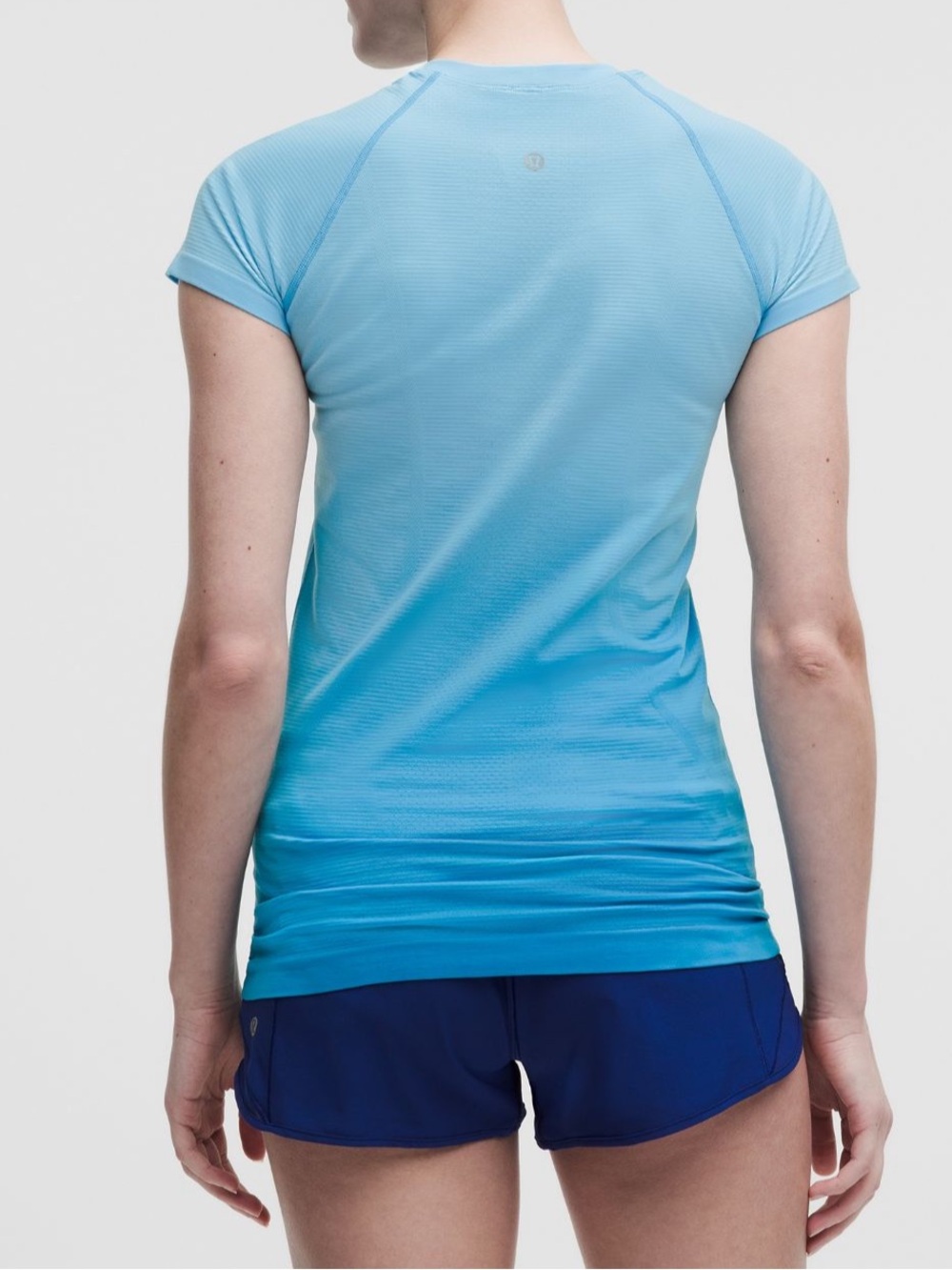 Lululemon-Swiftly Tech Short-Sleeve Shirt
2.0 Hip Length size 6 NWT-Blue - Picture 2 of 11